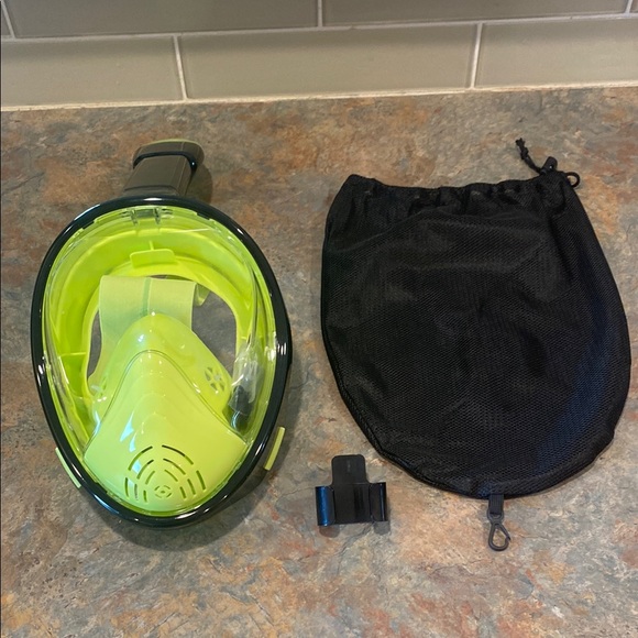 Source Unknown Other - Adult Full Face Snorkel Mask - Green NWOT